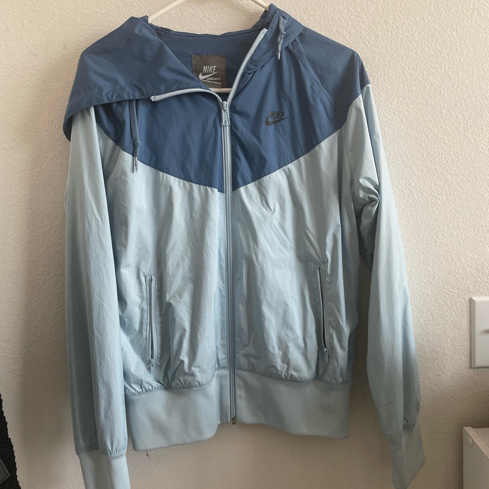 Nike baby blue windbreaker